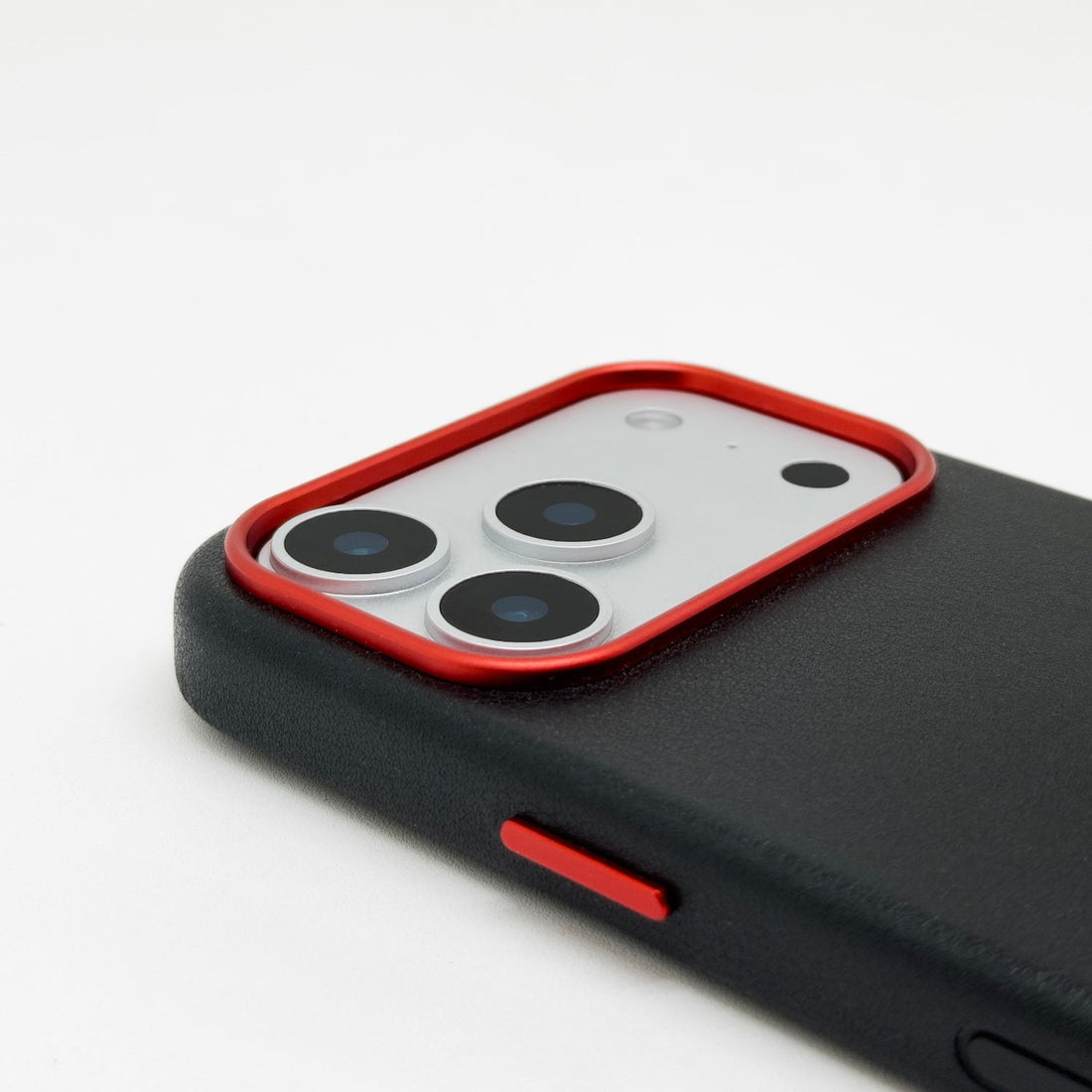 iPhone 18 Pro Max MagSafe Leather Case